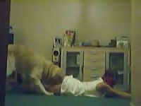 Cute amateur girl&#039;s first time dog sex