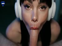 Deepthroat the weenie of a super-hot brown-haired